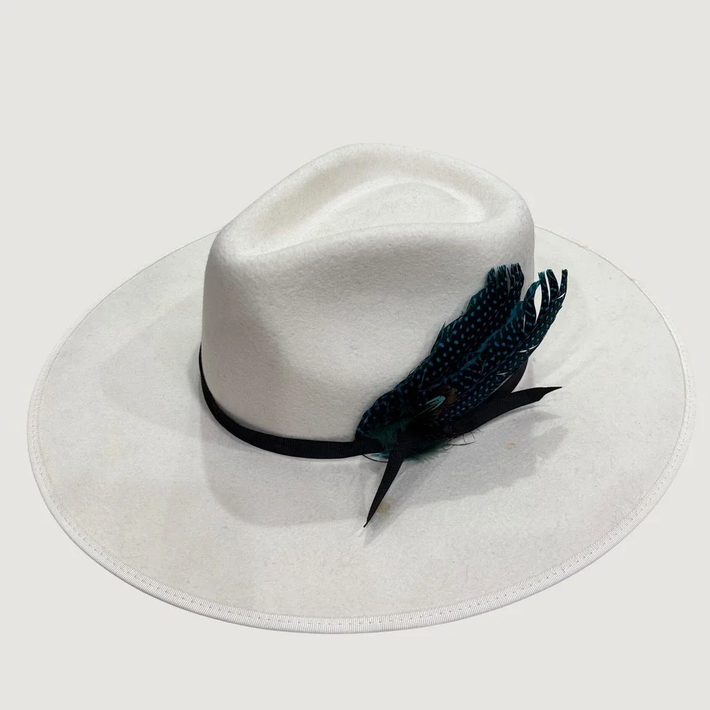 Flea Style White Australian Wool Wide Brim Fedora Hat Texas Feather 58cm